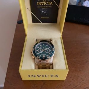 Men’s invicta watch